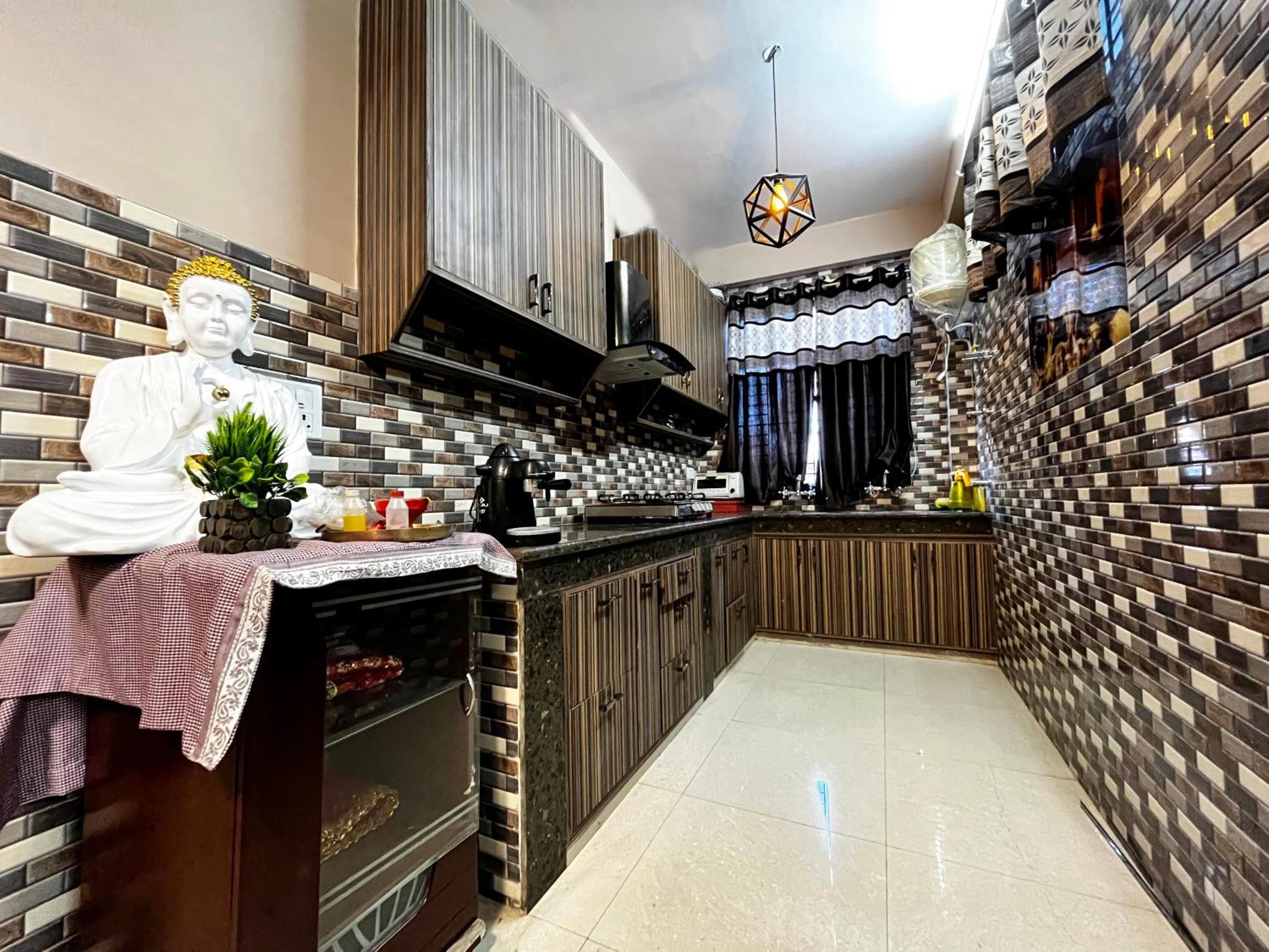 Puri'S Bnb Shimla Exterior foto