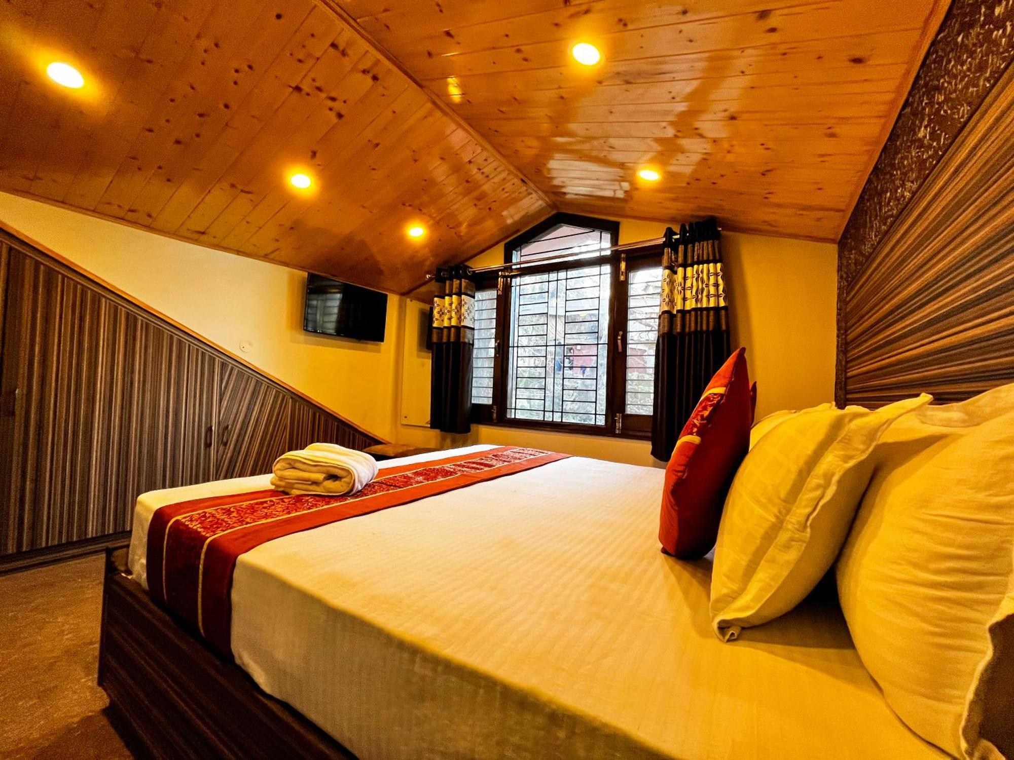 Puri'S Bnb Shimla Exterior foto